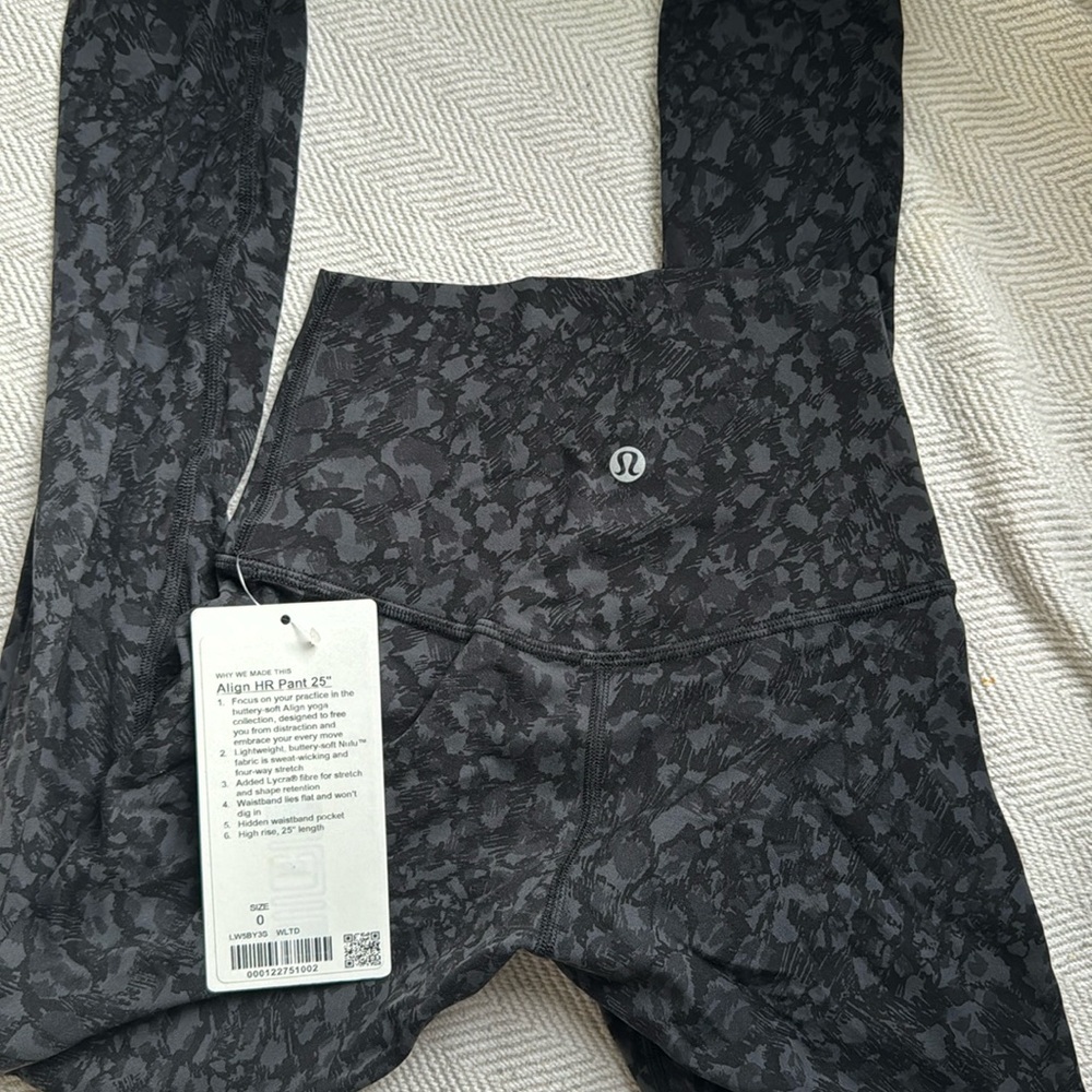 Lululemon Align HR 25” Size 0